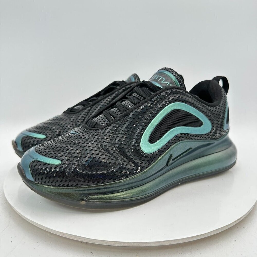 Nike Air Max 720 Throwback Future Youth Size 7Y Women 8.5 AQ3196-003 Black Shoes